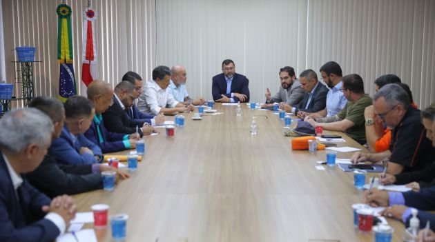 Governo do Amazonas concede reajuste de 12,13% para servidores da Saúde